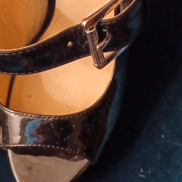 Michael Kors Patent Leather "Chandler" High Heel Pump - Picture 6 of 6